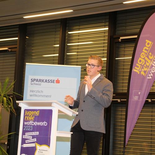 Bezirksredewettbewerb