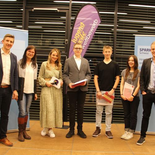 Bezirksredewettbewerb