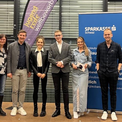 Bezirksredewettbewerb