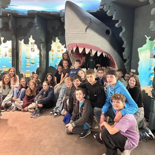 Schulklasse im Mammutmuseum