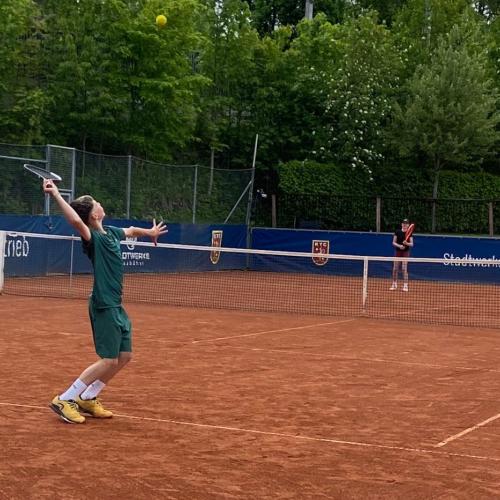 LM Tennis